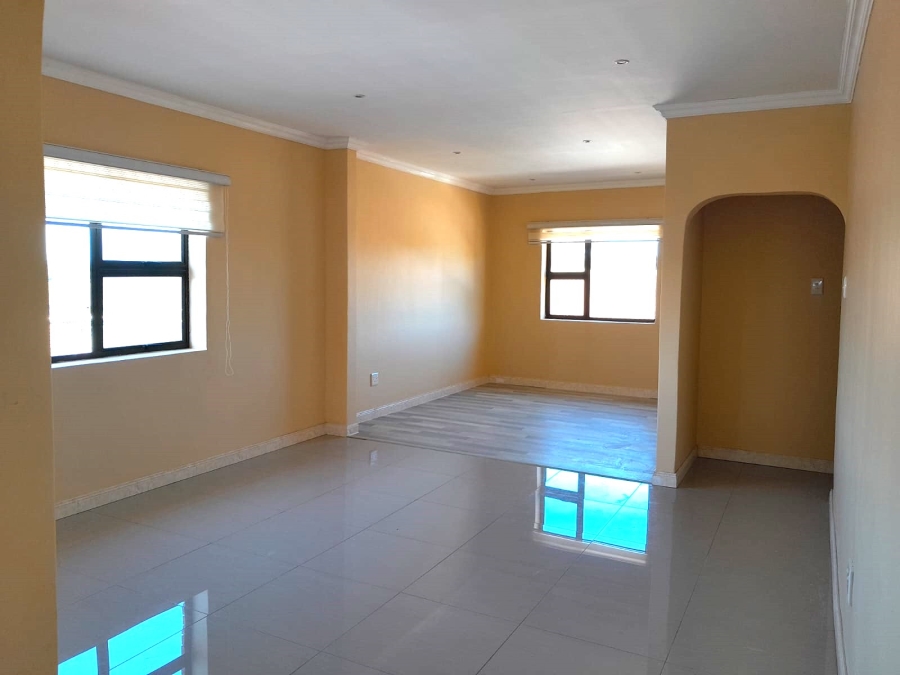 To Let 4 Bedroom Property for Rent in Vanes Estate Eastern Cape